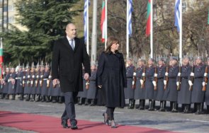 румен радев посрещна президента гърция катерина сакеларопулу