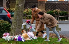 почина четвъртото дете пропаднало замръзнало езеро великобритания