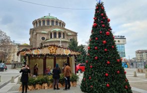 първи път софия рождественска сцена площад неделя