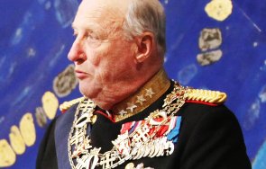 приеха болница норвежкия крал харалд пети