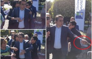 празниците разкритията пик годината брутален екшън асен василев изпусна нервите издърпа телефона репортерка пик въпрос доклада данс снимки видео