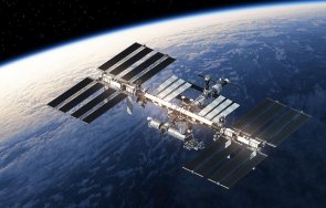инцидент наса отмени излизане открития космос мкс заради опасност отломки