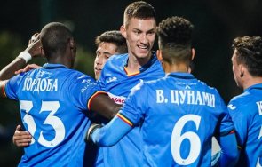 гранд дава 700 хил евро титуляр левски