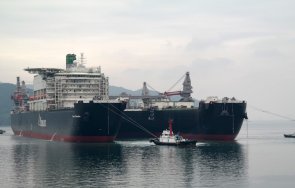 застрахователи спират покритията кораби плаващи руски води