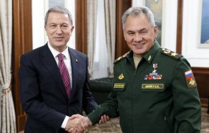 военните министри русия турция сирия срещнаха москва