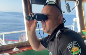 посрещнат нова година кораба антарктида