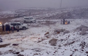 лудо време градушки удариха кувейт саудитска арабия радват сняг