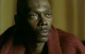 почина вокалистът фейтлес макси джаз