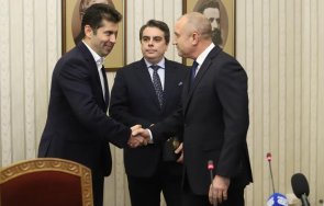 радев връчва втория мандат промяната януари