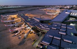 пълен хаос системна грешка отмени 000 полета сащ