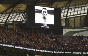 без франц бекенбауер погребението пеле