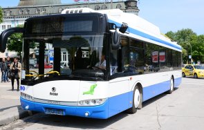 варненка опасност живота блъсна тролейбус