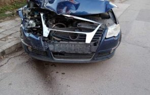 шофьор блъска коли софия бяга навръх нова година търсят снимки