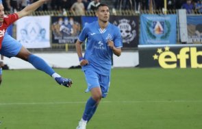 левски чака пачки миланов подписва арабите