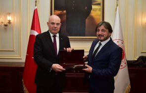 иван гешев вътрешният министър турция сюлейман сойлу справянето миграционния натиск общ ангажимент държави борбата трафика хора снимки