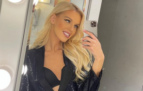 колегите издържат спъва натали работата нюзрума