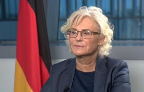 последните минути министърът отбраната германия подаде оставка