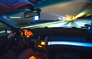 поредният идиот шофьор лети 240 софия