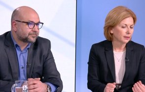 експерти управлението президента увеличава тежест играят спасяването редник радев вместо отвоюват правомощията