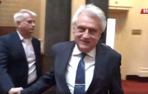 пик следовател брани бойко рашков парламента крещи репортер пик бегай оттука видео