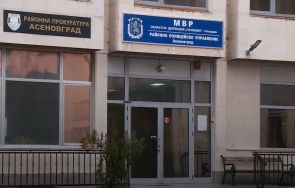 повдигнат обвинение учителя завъртял сексуална връзка годишна ученичка