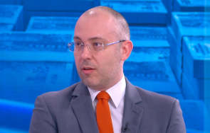 иномист година цените природния газ задържат високи нива