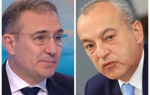 борислав гуцанов пита кабинетът донев прескочи радев оръжието украйна