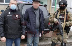 шок украйна педофил превърна живота деца напивал снима порно