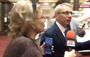 пик хванаха натясно акад денков въпроси кантората лена майката никола минчев покри стаята