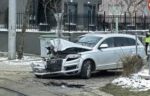 трамвай помля кола софия снимки