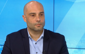 председателят кзп нелоялните търговски практики изкуствено завишават цените