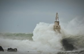 морето приморско полудя