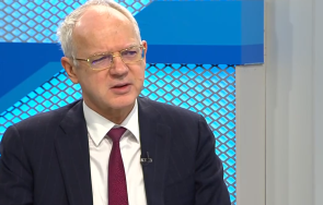 васил велев средната минимална заплата далеч 850 лева пипа края годината