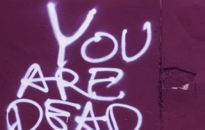 заплаха казахстанска медия получи кутия месо снимка децата главния редактор