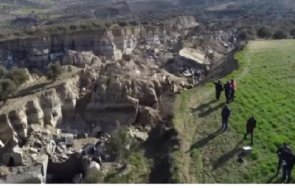 гигантски разлом образувал турция опустошителните земетресения видео