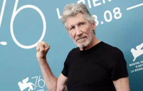 роджър уотърс оон инвазията украйна противозаконна провокирана