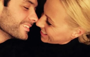 случва цветин камелия любовта вече същата снимка