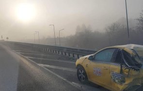 блъснаха такси северната тангента софия