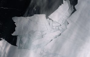 учени алармират ледникът страшния съд топи все видео