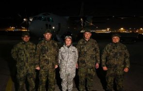 самолет спартан достави помощ сирия върна военните медици турция
