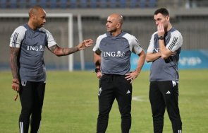 тиери анри става селекционер сащ