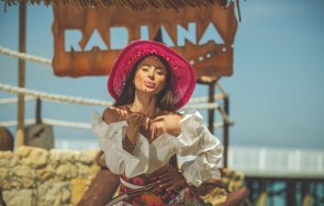 мариана маринова нажежи мрежата мавриций снимки