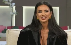 таз добра мария втрещи алекс сърчаджиева снимка