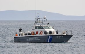 гърция подсилва морските граници купува кораба