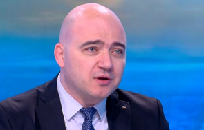 министър димитров скъпото легло туризма празното легло