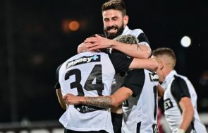 локомотив пловдив пазарува крило