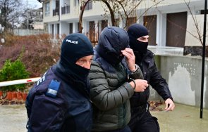 спецакцията продължава ченгета претарашиха автокрадците варна областта