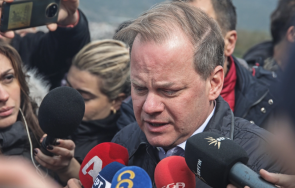 гръцкият министър транспорта подаде оставка заради днешната влакова катастрофа