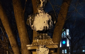 атака лиснаха боя изкъртиха паметника граф игнатиев варна