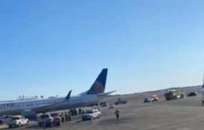 екшън бостън два самолета удариха летището пътниците отърваха косъм видео